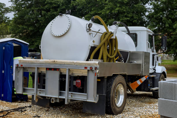 Best Luxury portable toilet rental  in Oakdale, MN